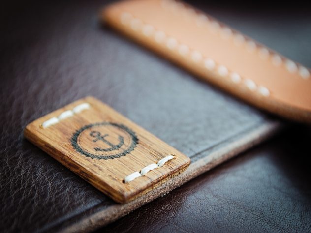 logo logo gravée sur bois
