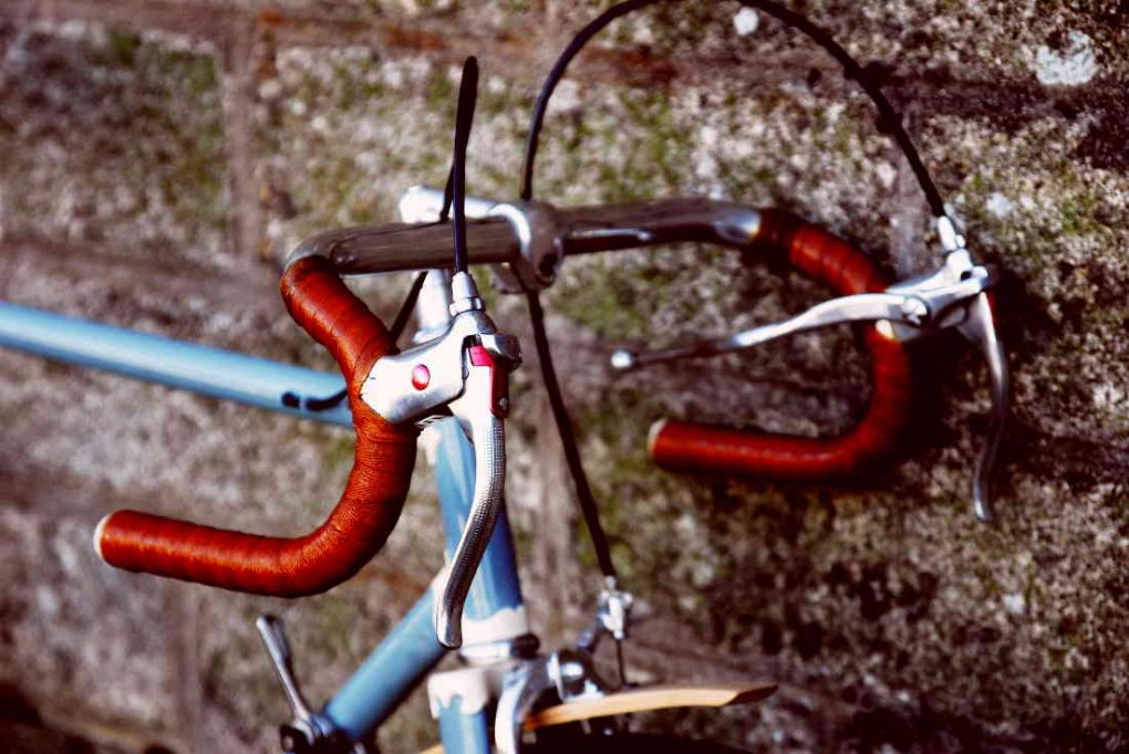cycles tempête alpina bicyclette vinatge élégante rcintre course guidoline serge coton finition gomme laque