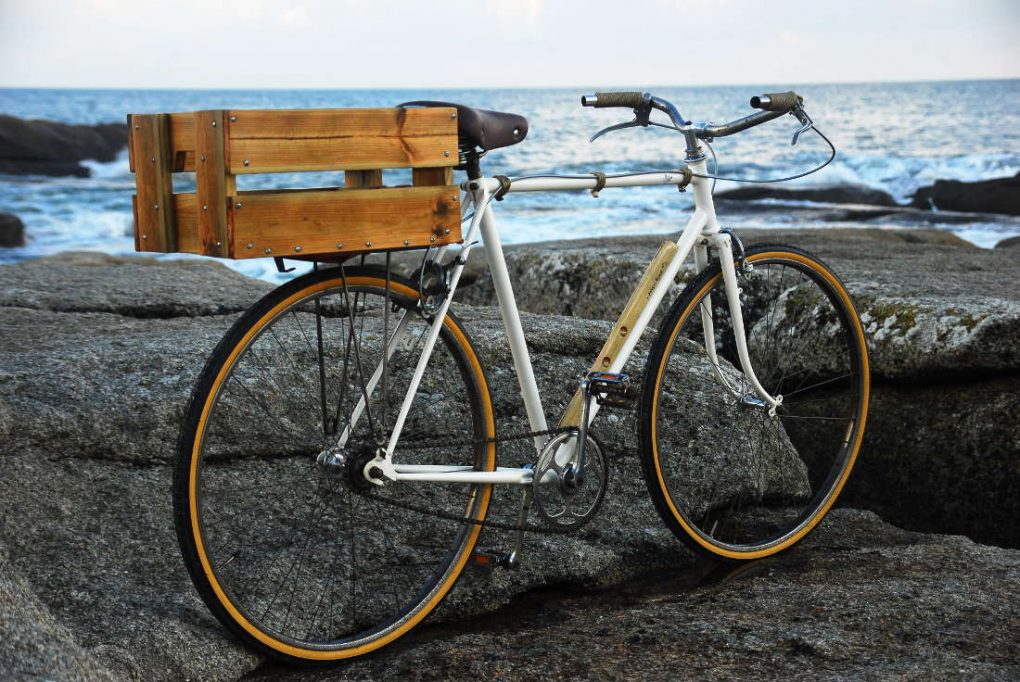 the fisherman single speed vintage sur les rochers de treffiagat