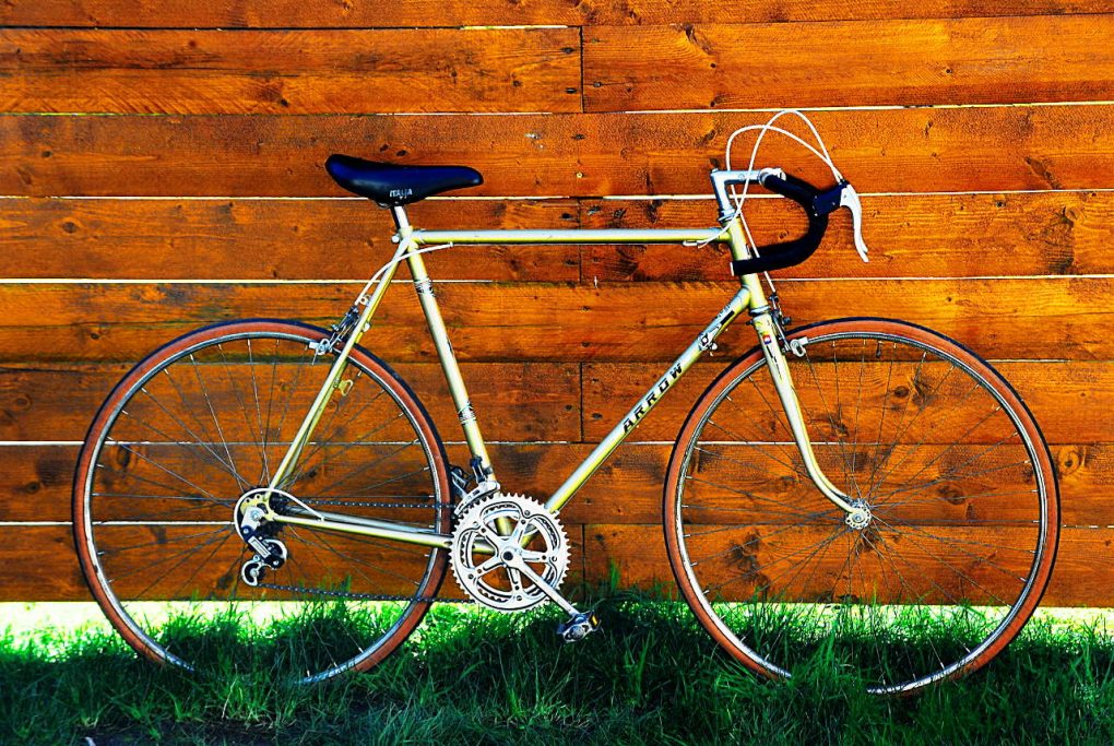 Vélo Vintage route Arrow