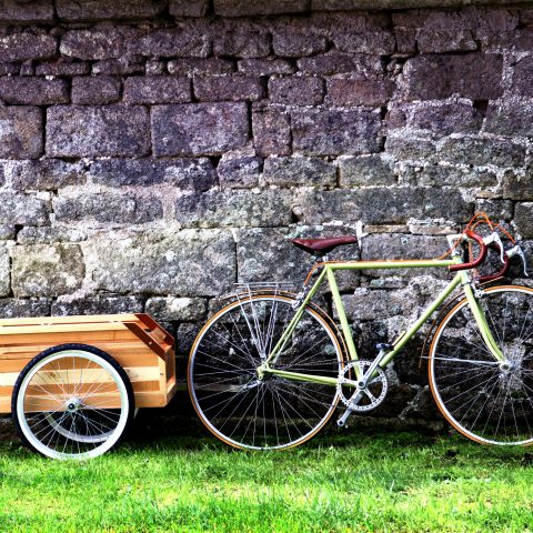 remorque vélo bois design bretagne antique