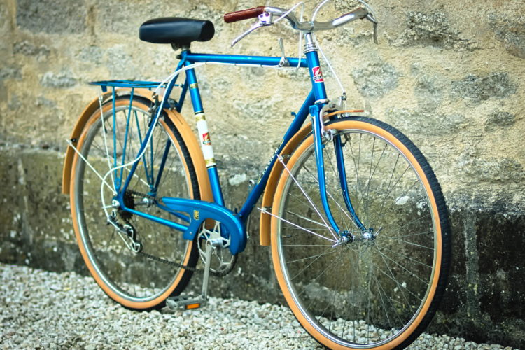 vélo vintage Peugeot helium