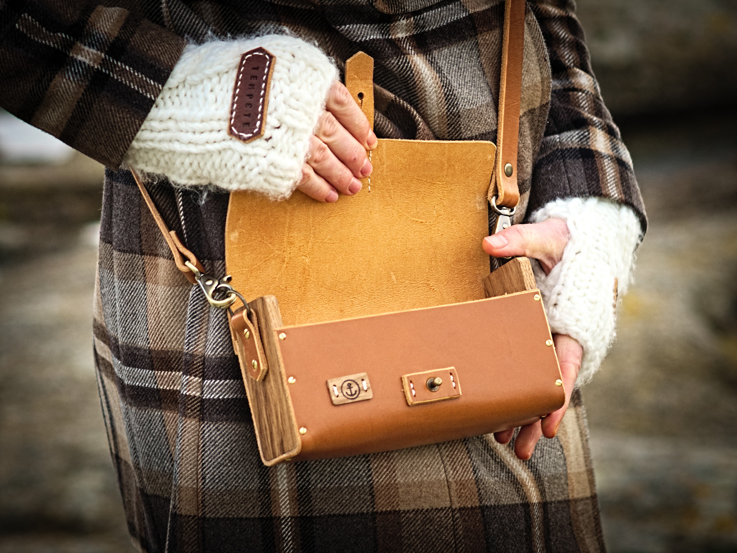 Sac à main en bois