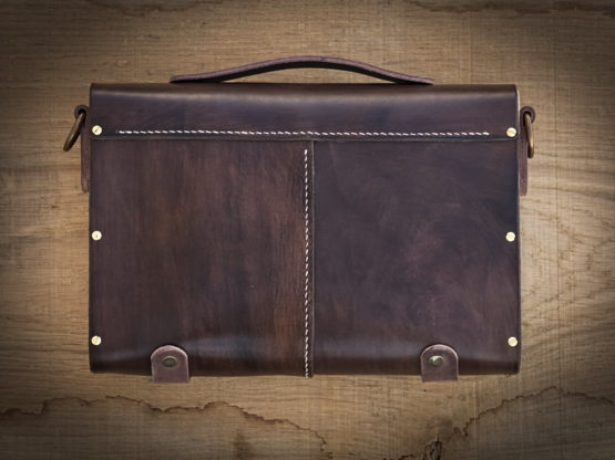 Le coursier - Sac bandoulière cuir et bois - Chocolat – Image 4