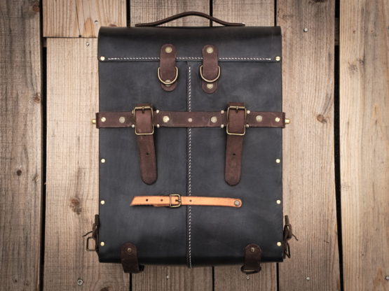 Le Backpack - Sac à dos cuir et bois - Miel, chocolat ou noir vintage – Image 8