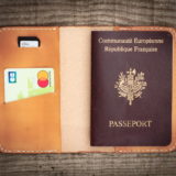 Voyageur - Porte passeport cuir - Miel – Image 5