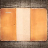 Voyageur - Porte passeport cuir - Miel – Image 7