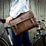 Cartable vélo cuir et bois - Chocolat, Miel ou Noir vintage – Image 2