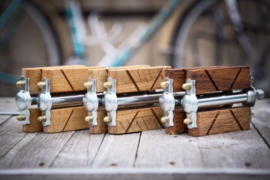 Pédales vélo bois - chêne foncé, chêne claire ou hêtre. – Image 4